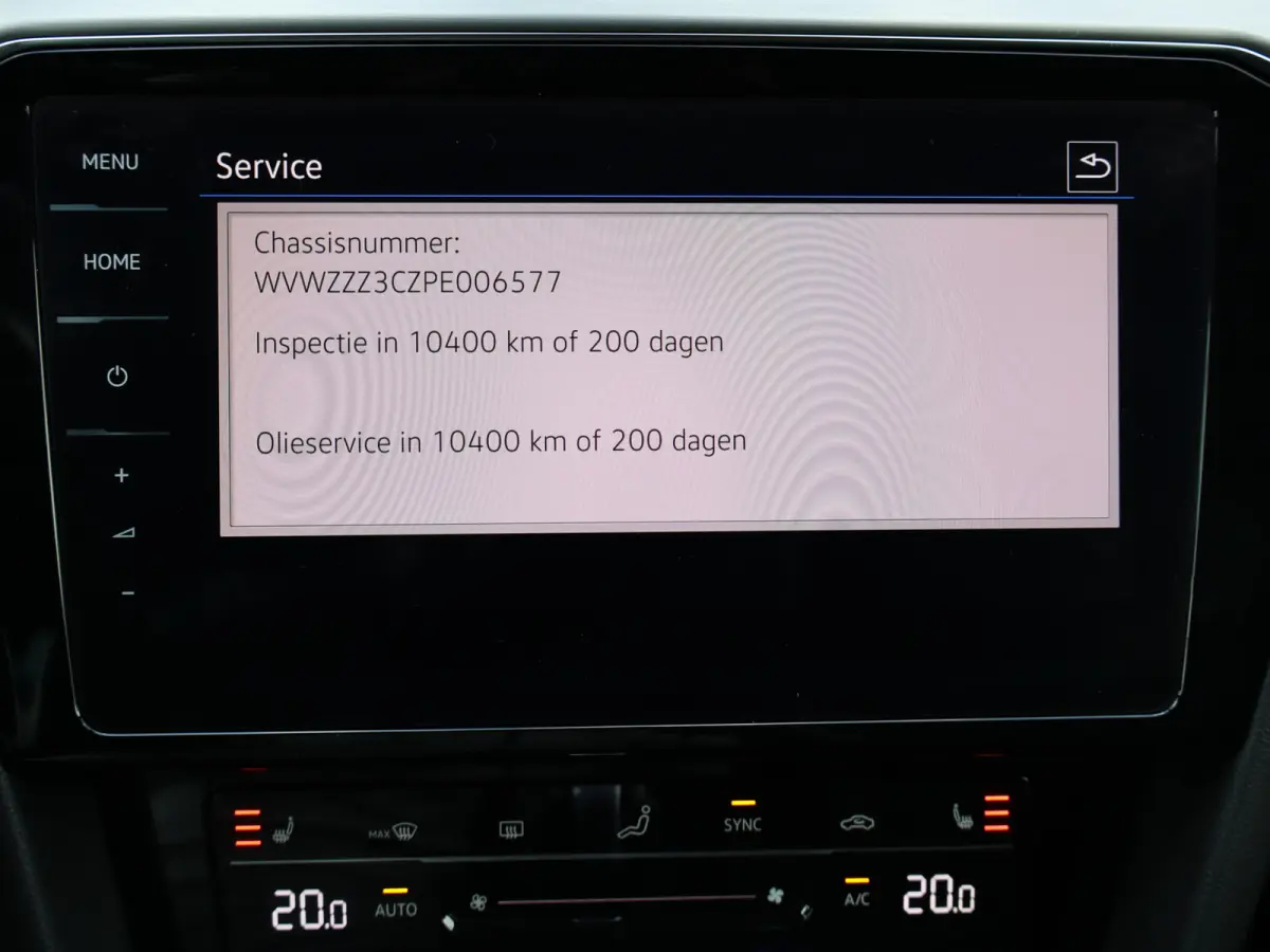1.5 TSI R-Line Business + NL-auto NAP LEER TREKHAAK I 1ste eig. I 2X R-line I Keyless I  I 17" I Virtual I Camera I Leer I Trekhaak I Winterpakket I
