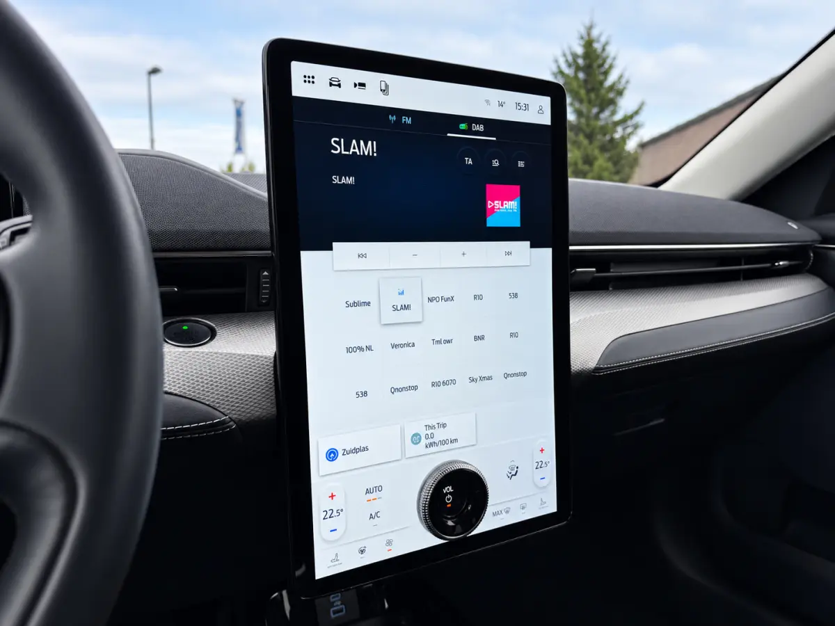 RWD 75 kWh | Apple Carplay/Android | Cruise control ad | Led | Camera | Leder | Full navi