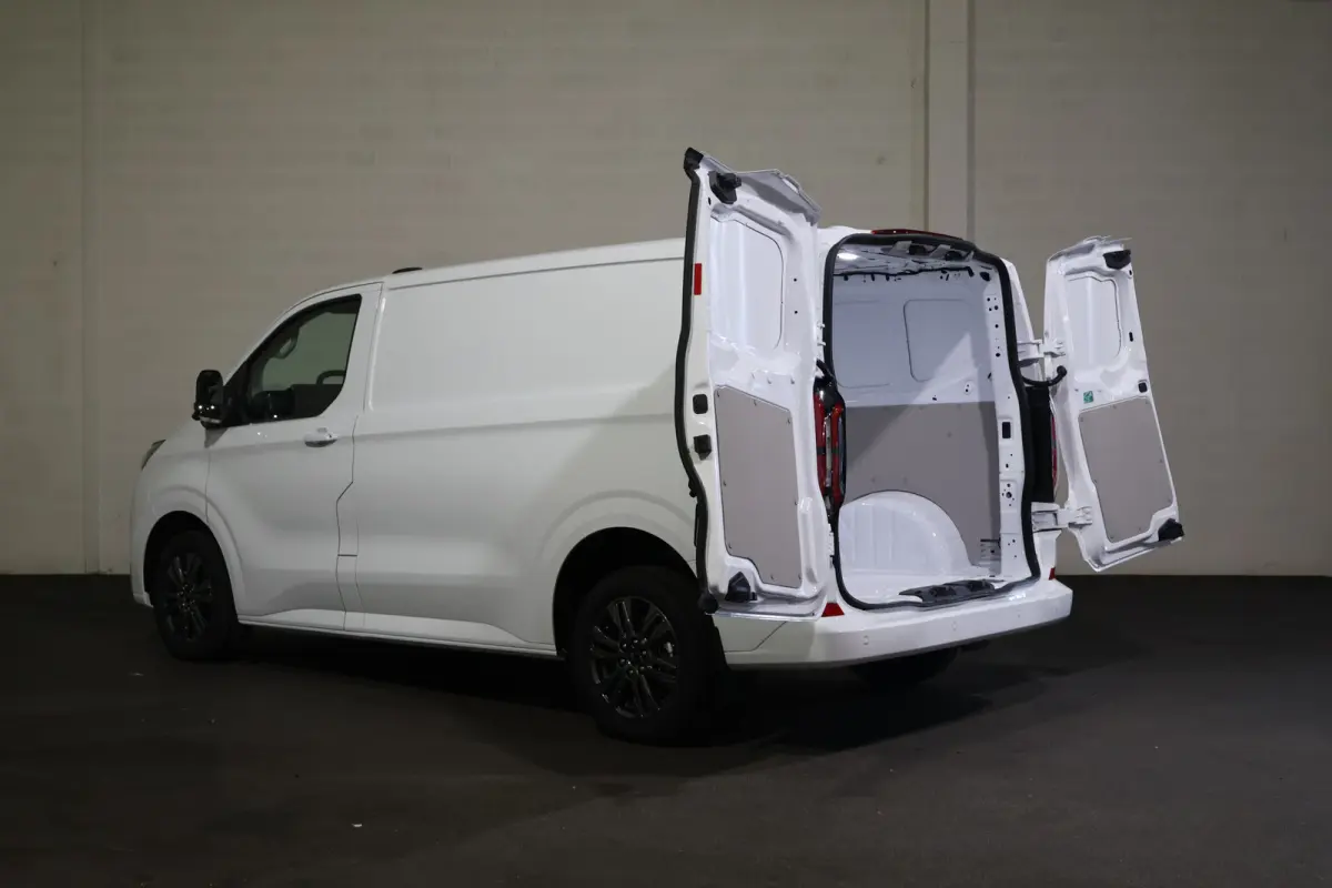 L1 H1 Limited 71 kWh B&O Sound
