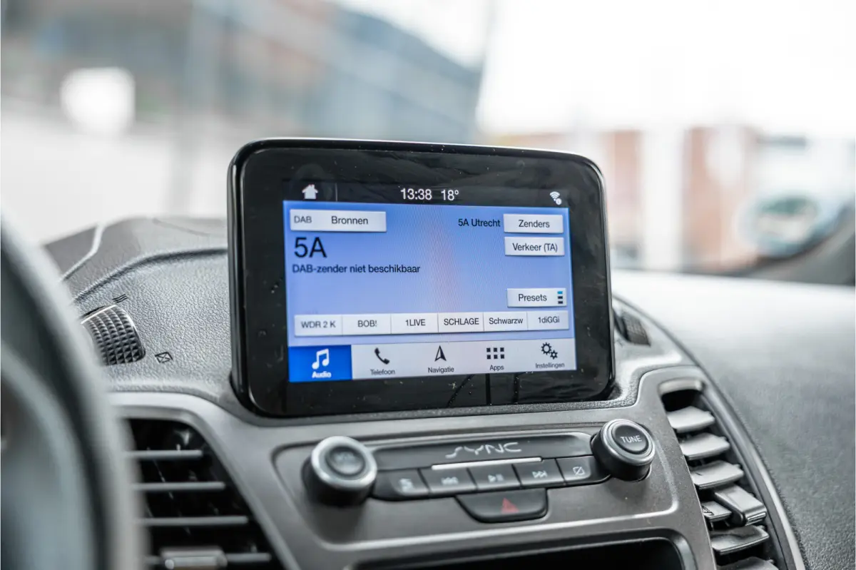 1.5 EcoBlue L2 | Raptor edition | L+R Schuifdeur | CarPlay | Camera | Navigatie | Airco | 3-Zitter | PDC | Nieuwe APK