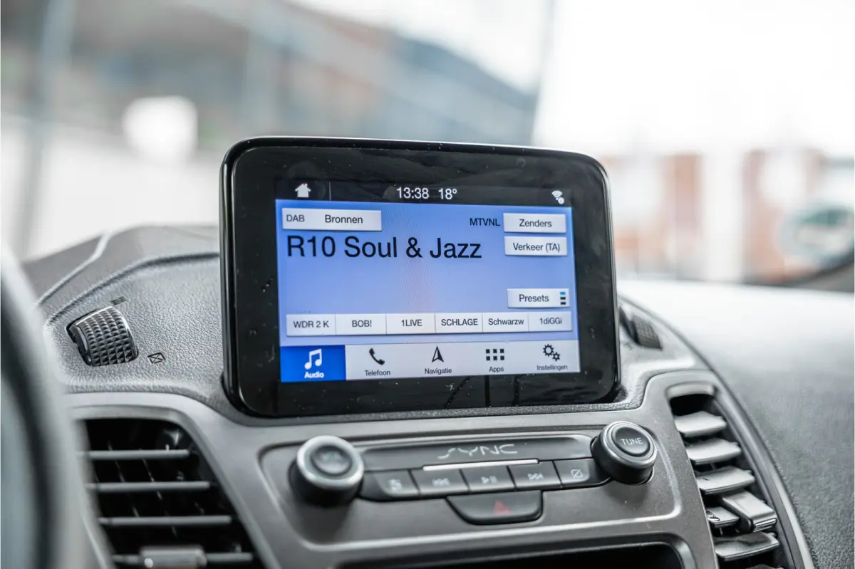 1.5 EcoBlue L2 | Raptor edition | L+R Schuifdeur | CarPlay | Camera | Navigatie | Airco | 3-Zitter | PDC | Nieuwe APK