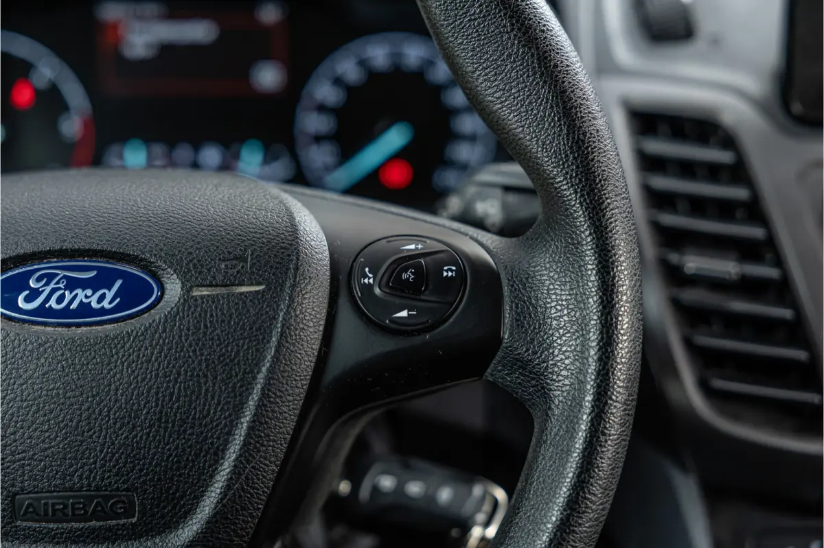 1.5 EcoBlue L2 | Raptor edition | L+R Schuifdeur | CarPlay | Camera | Navigatie | Airco | 3-Zitter | PDC | Nieuwe APK
