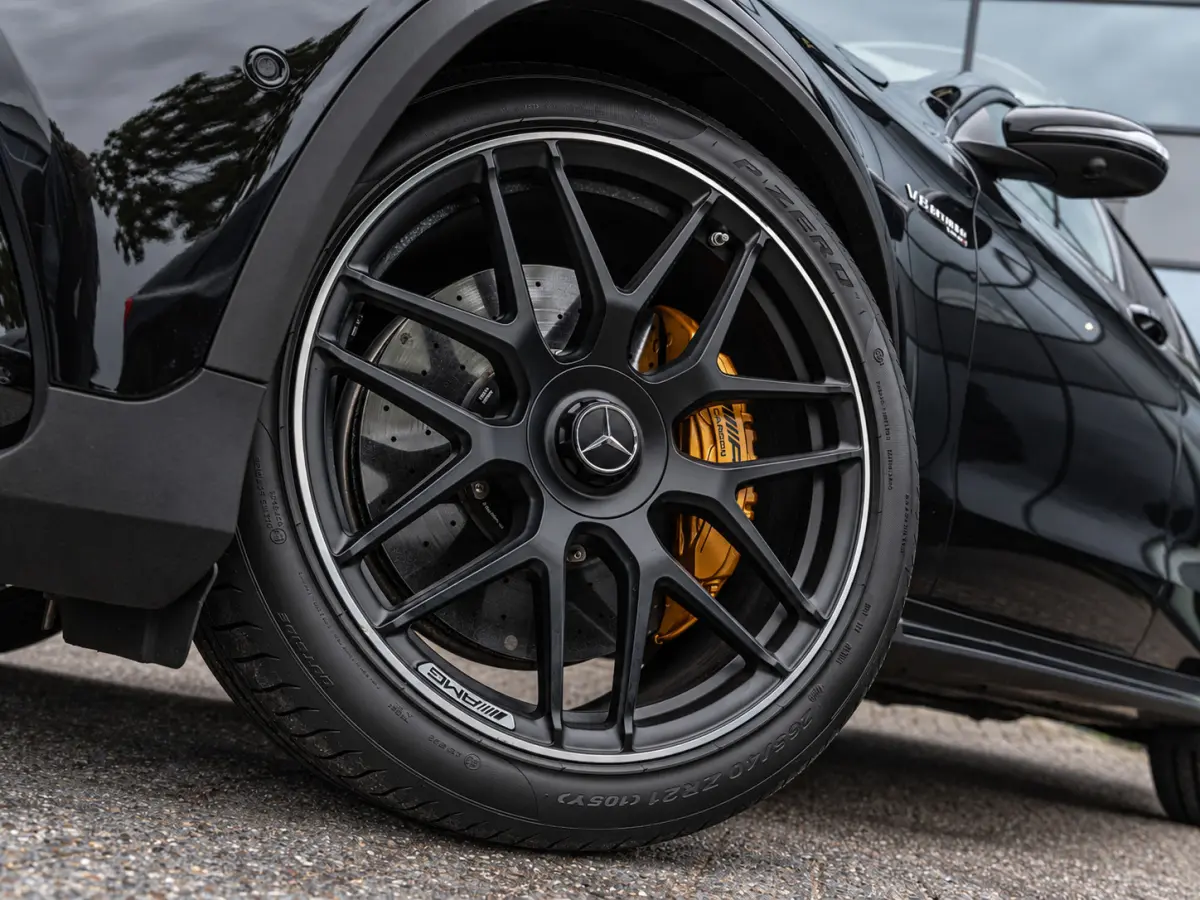 AMG GLC63S 4MATIC+|PANO|KERAMISCH|BURMES