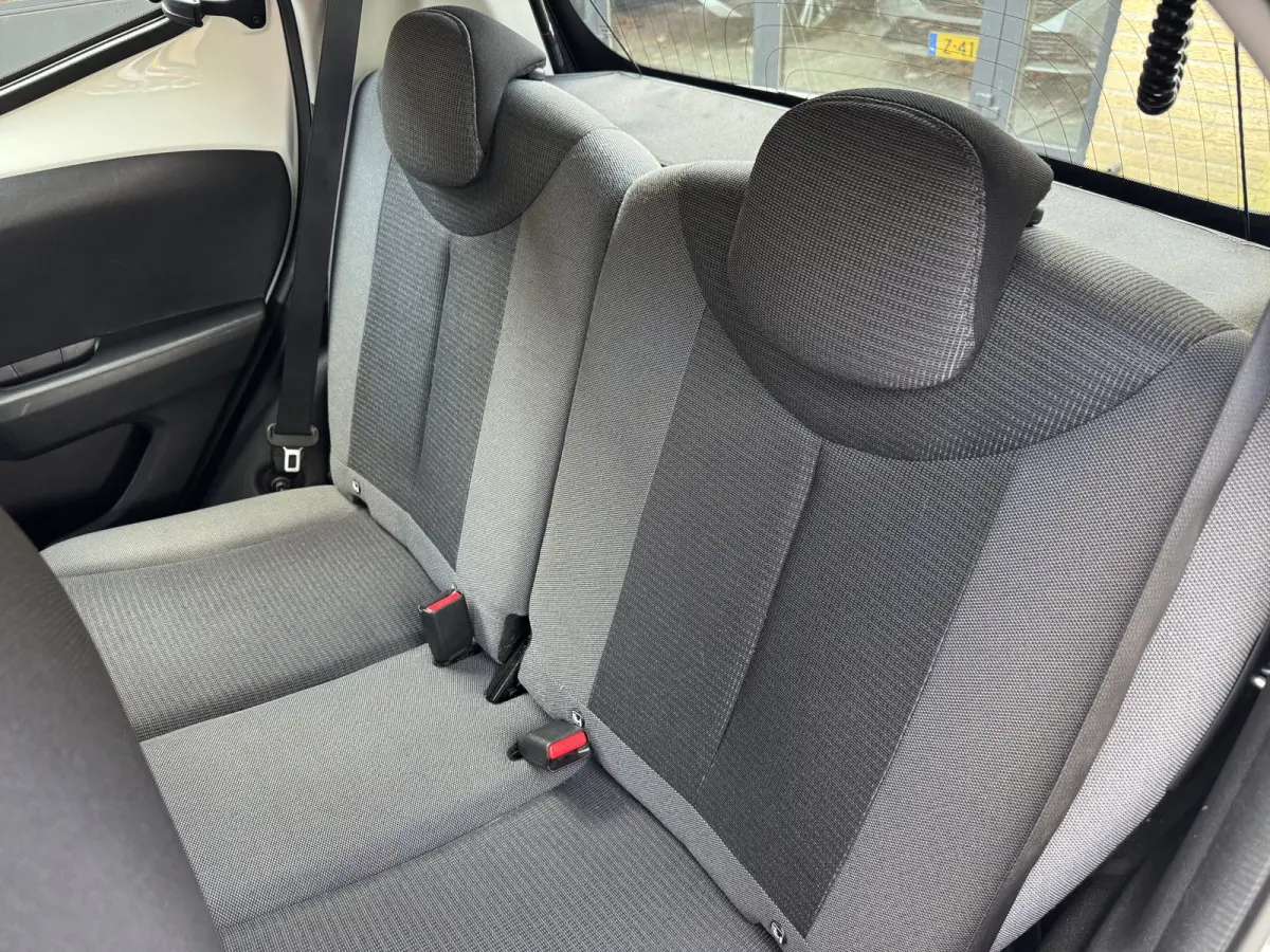 1.0 VVT-i X 5drs Camera Carplay
