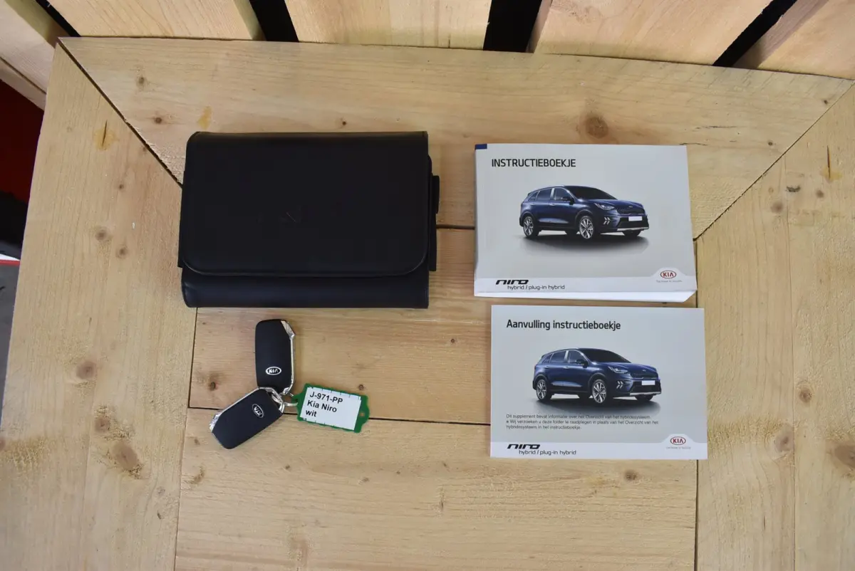 1.6 GDi Hybrid DynamicPlusLine 122dkm 2e eig. NL-auto Carplay ACC LED Leer 18"4S + Nwe APK