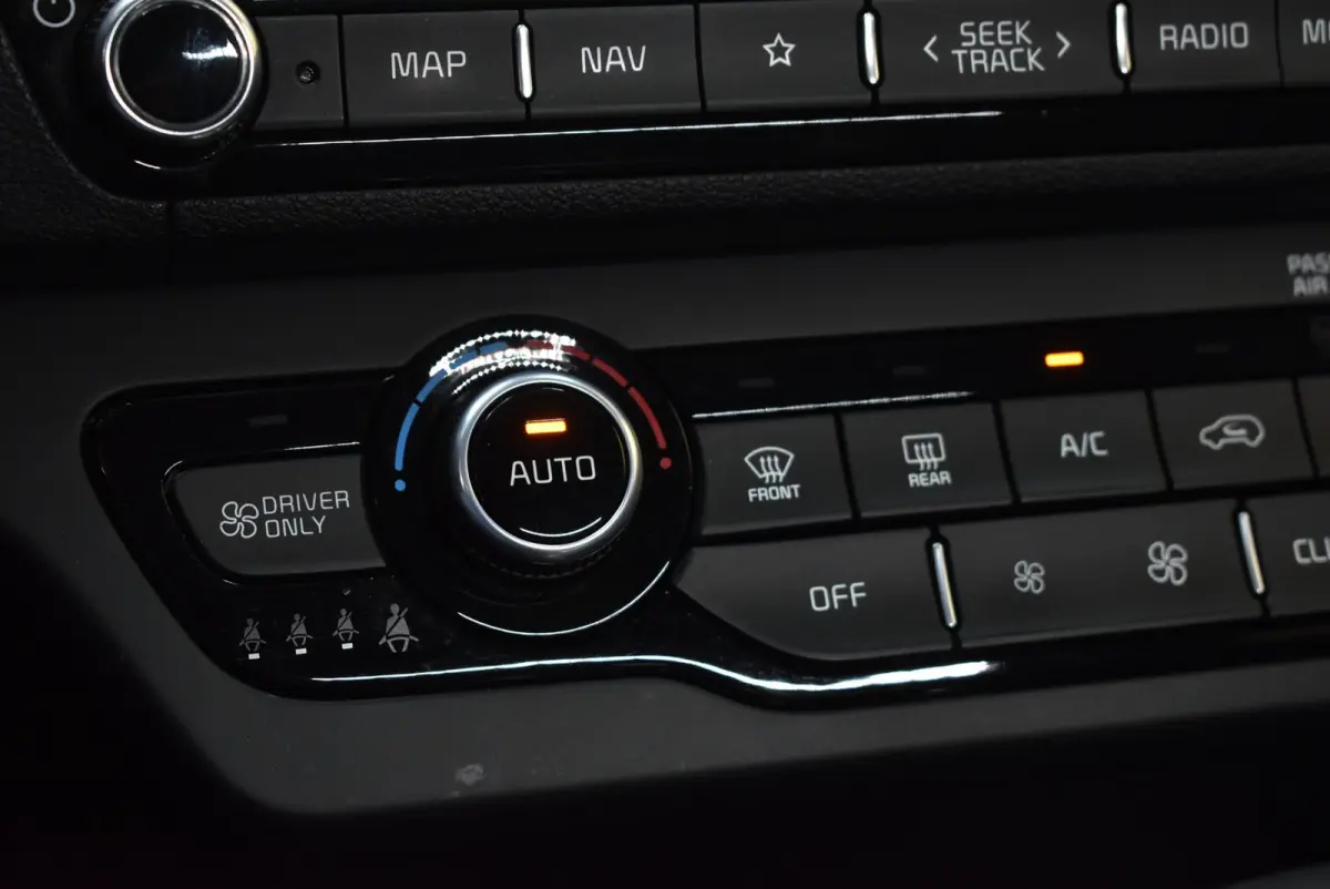 1.6 GDi Hybrid DynamicPlusLine 122dkm 2e eig. NL-auto Carplay ACC LED Leer 18"4S + Nwe APK