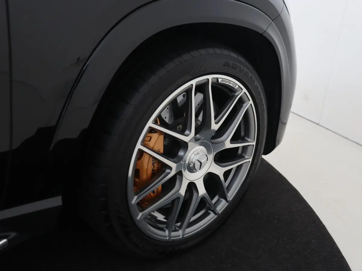 AMG 63 S 4MATIC+ Premium Plus Keramisch/ Panoramadak /Nappa leder /Rijassistentiepakket /Massage stoelen /Burmester