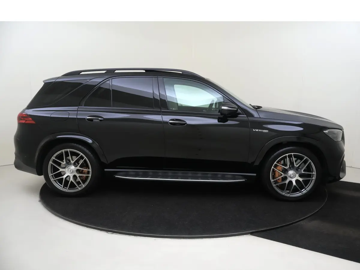 AMG 63 S 4MATIC+ Premium Plus Keramisch/ Panoramadak /Nappa leder /Rijassistentiepakket /Massage stoelen /Burmester