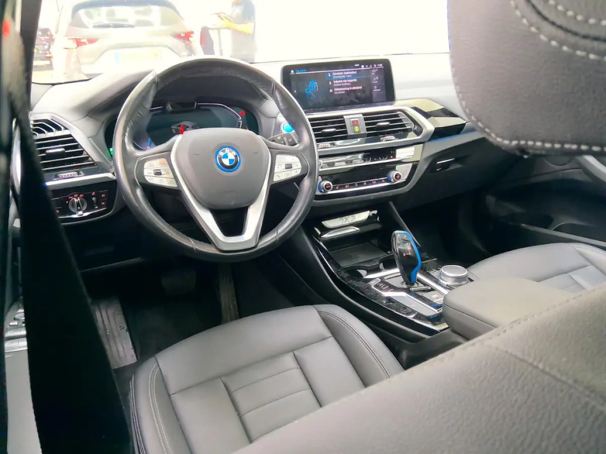 Executive 80 kWh SOH 96% 3 Fase [trekhaak Panorama Navi Apple / Andr