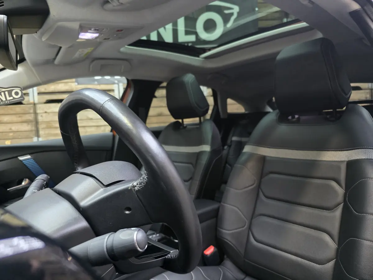 You 50 kWh Pano HUD PDC Leder Navi Camera LM SOH 90% 18"LM