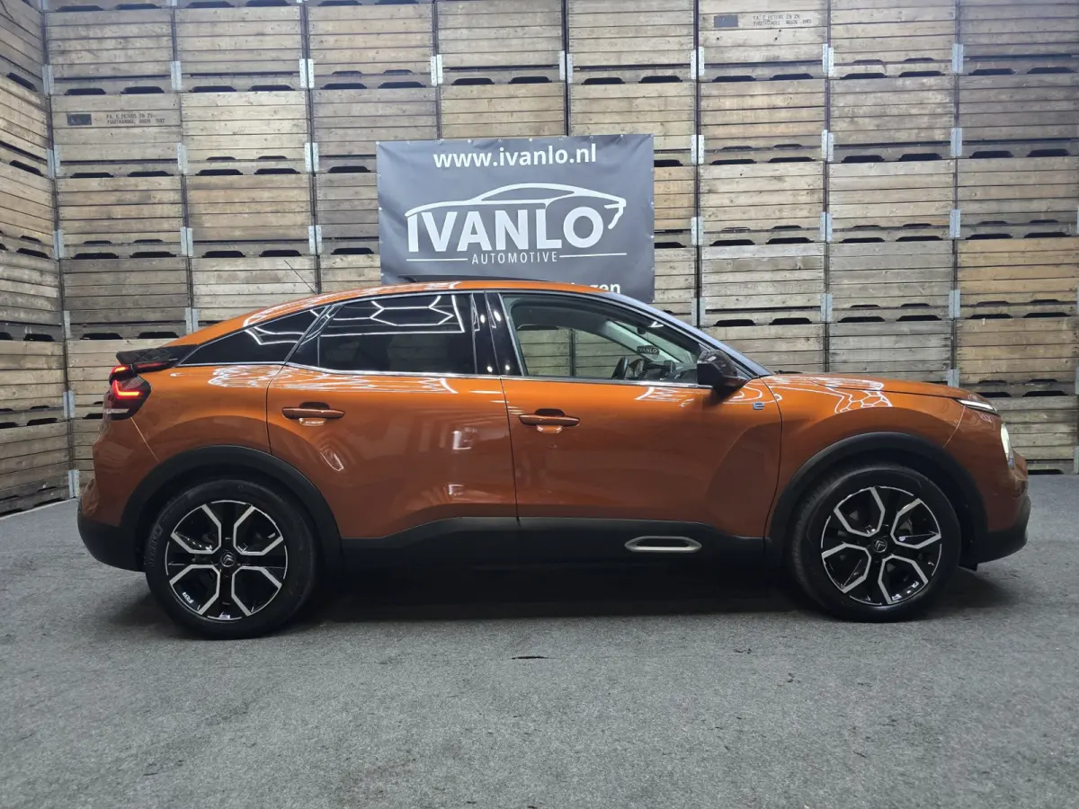 You 50 kWh Pano HUD PDC Leder Navi Camera LM SOH 90% 18"LM