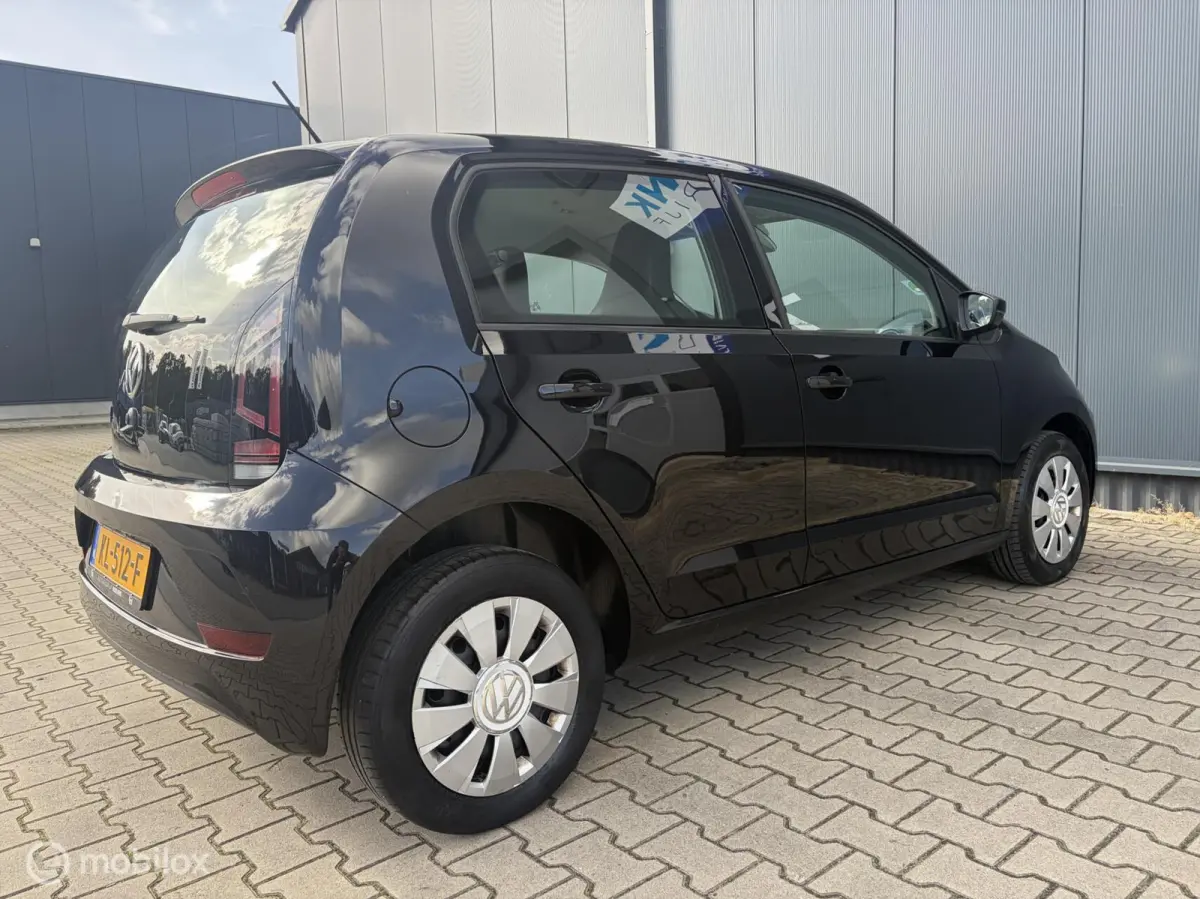 Up! 1.0 BMT move up! 5Drs Airco Navi Bluetooth