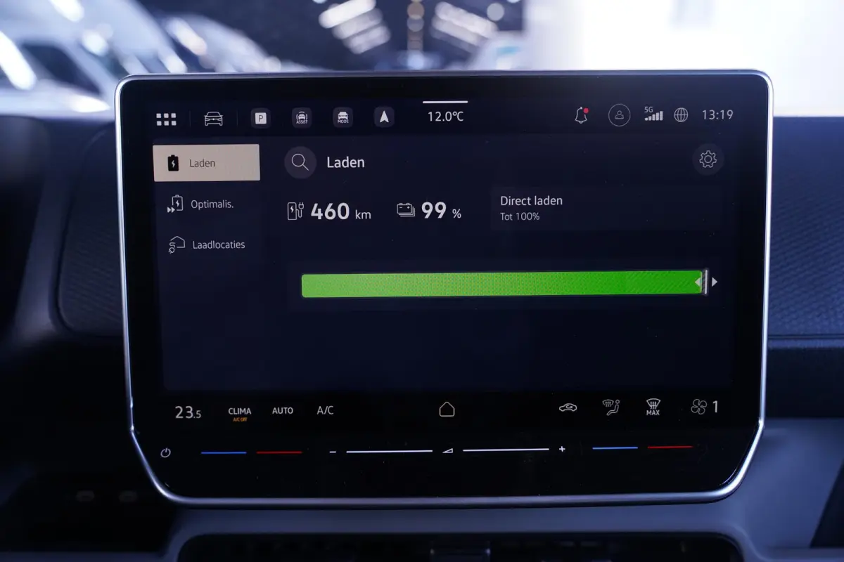 ID 79 kWh 286 pk Rijklare Prijs L1H1 Apple Carplay Camera, Trekhaak Wegklapbaar, LED, Koplampen, 3-Zits