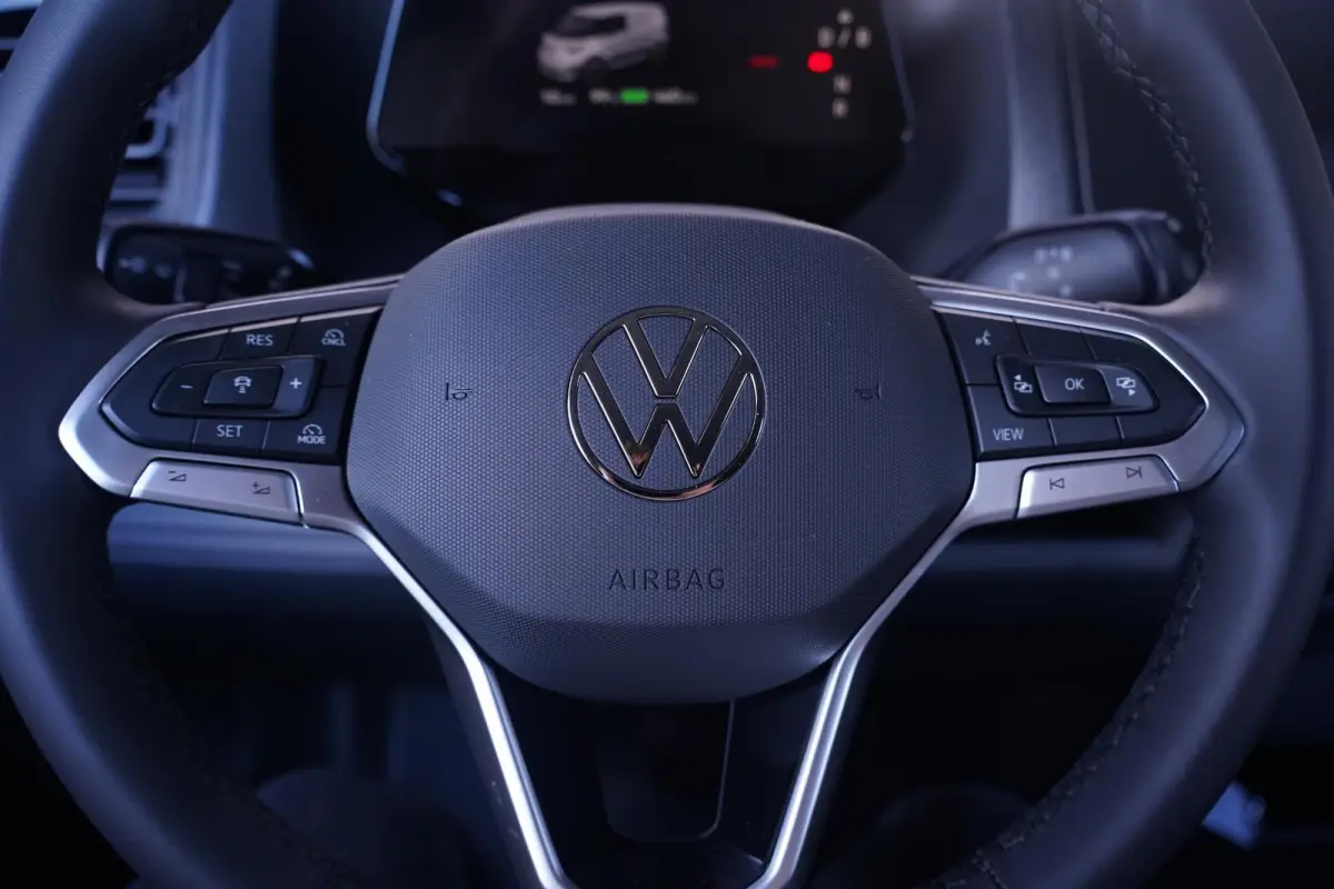 ID 79 kWh 286 pk Rijklare Prijs L1H1 Apple Carplay Camera, Trekhaak Wegklapbaar, LED, Koplampen, 3-Zits
