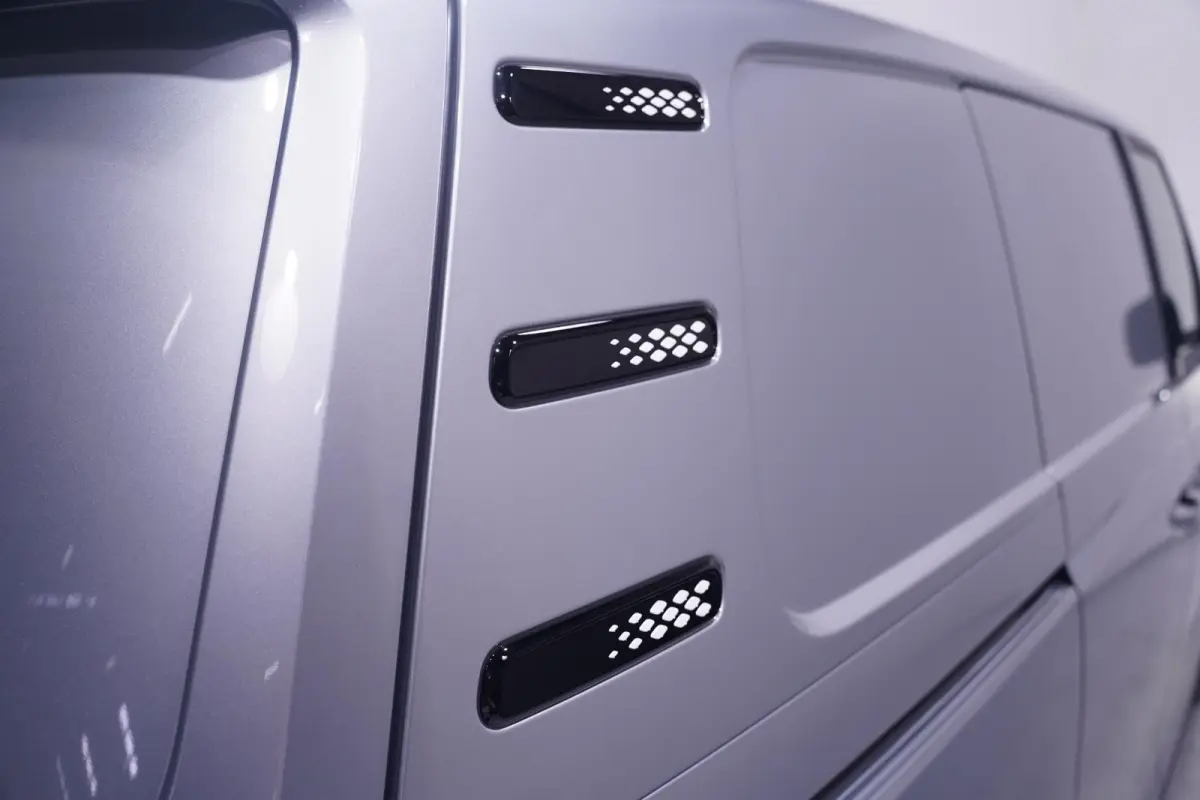 ID 79 kWh 286 pk Rijklare Prijs L1H1 Apple Carplay Camera, Trekhaak Wegklapbaar, LED, Koplampen, 3-Zits