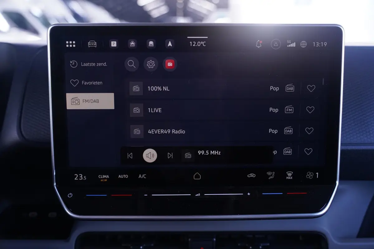 ID 79 kWh 286 pk Rijklare Prijs L1H1 Apple Carplay Camera, Trekhaak Wegklapbaar, LED, Koplampen, 3-Zits