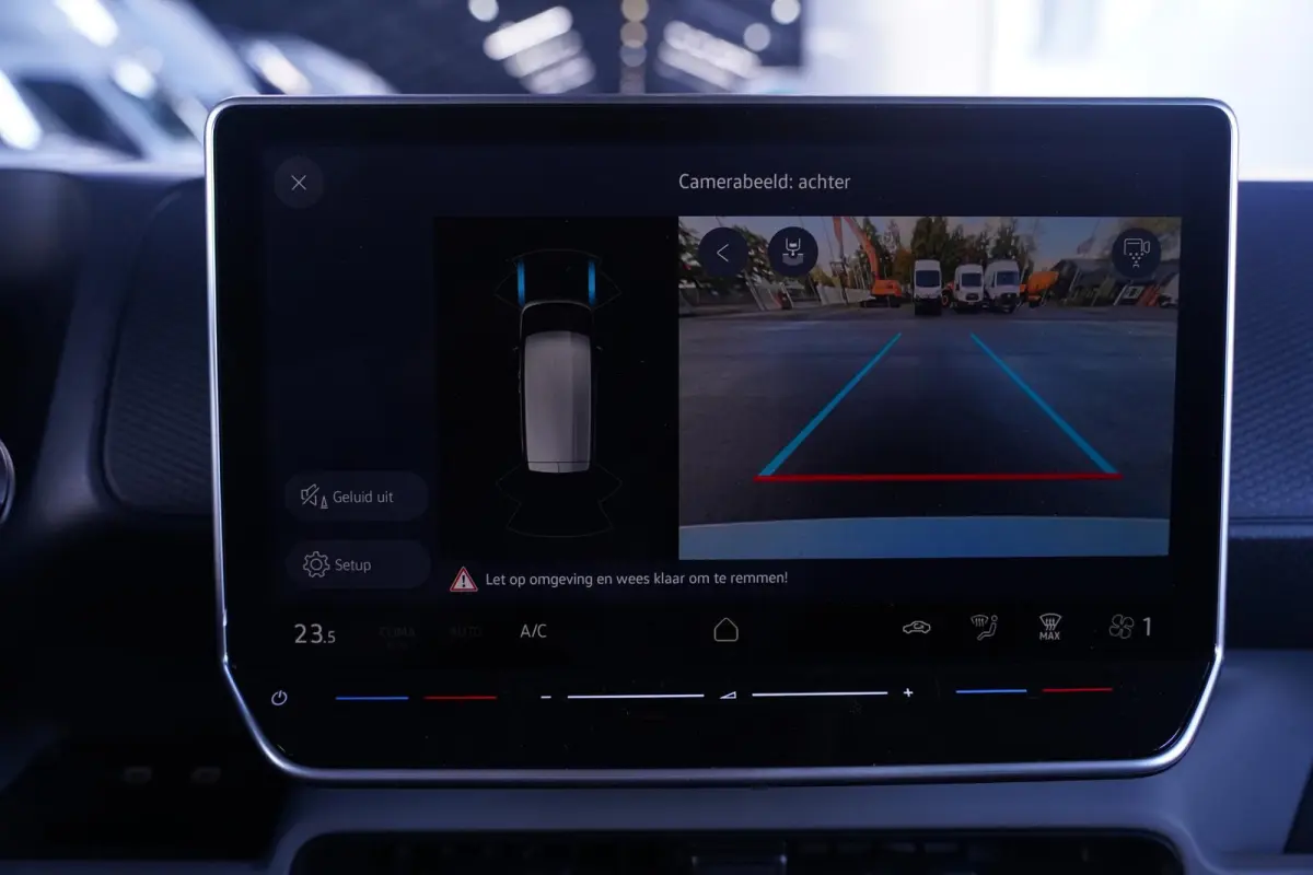 ID 79 kWh 286 pk Rijklare Prijs L1H1 Apple Carplay Camera, Trekhaak Wegklapbaar, LED, Koplampen, 3-Zits