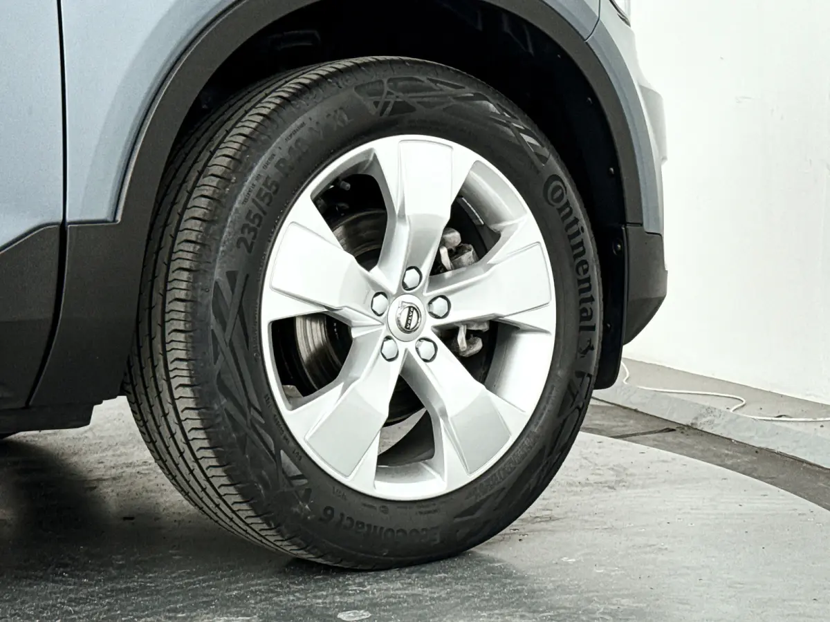 T2 Momentum Business | Parkeercamera | Cruise control