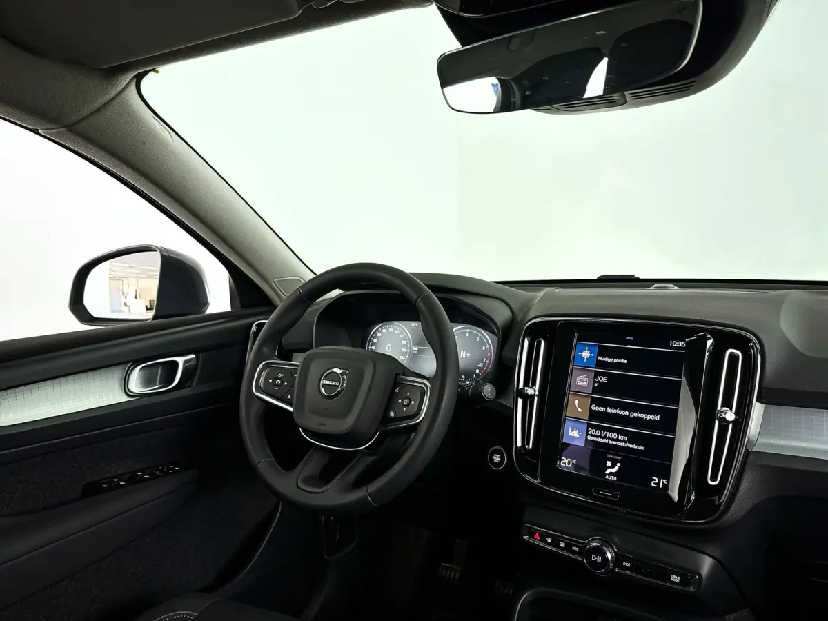 T2 Momentum Business | Parkeercamera | Cruise control