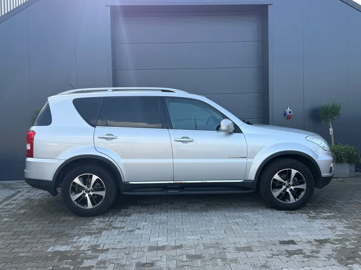 RX 220 e-XDI Sapphire HD | Grijs kenteken | Trekhaak 3500KG | Leder | schuifdak | Memory | Camera | zeer netjes