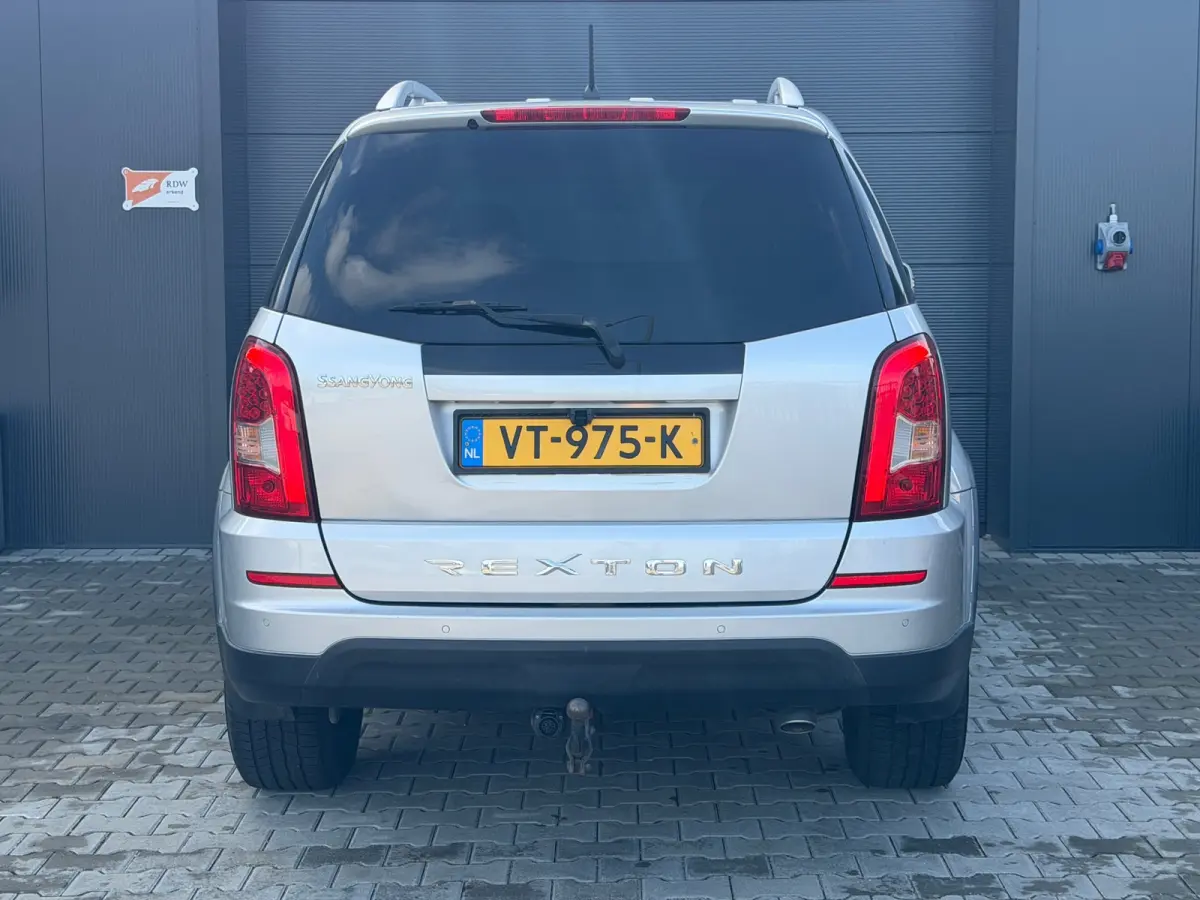 RX 220 e-XDI Sapphire HD | Grijs kenteken | Trekhaak 3500KG | Leder | schuifdak | Memory | Camera | zeer netjes