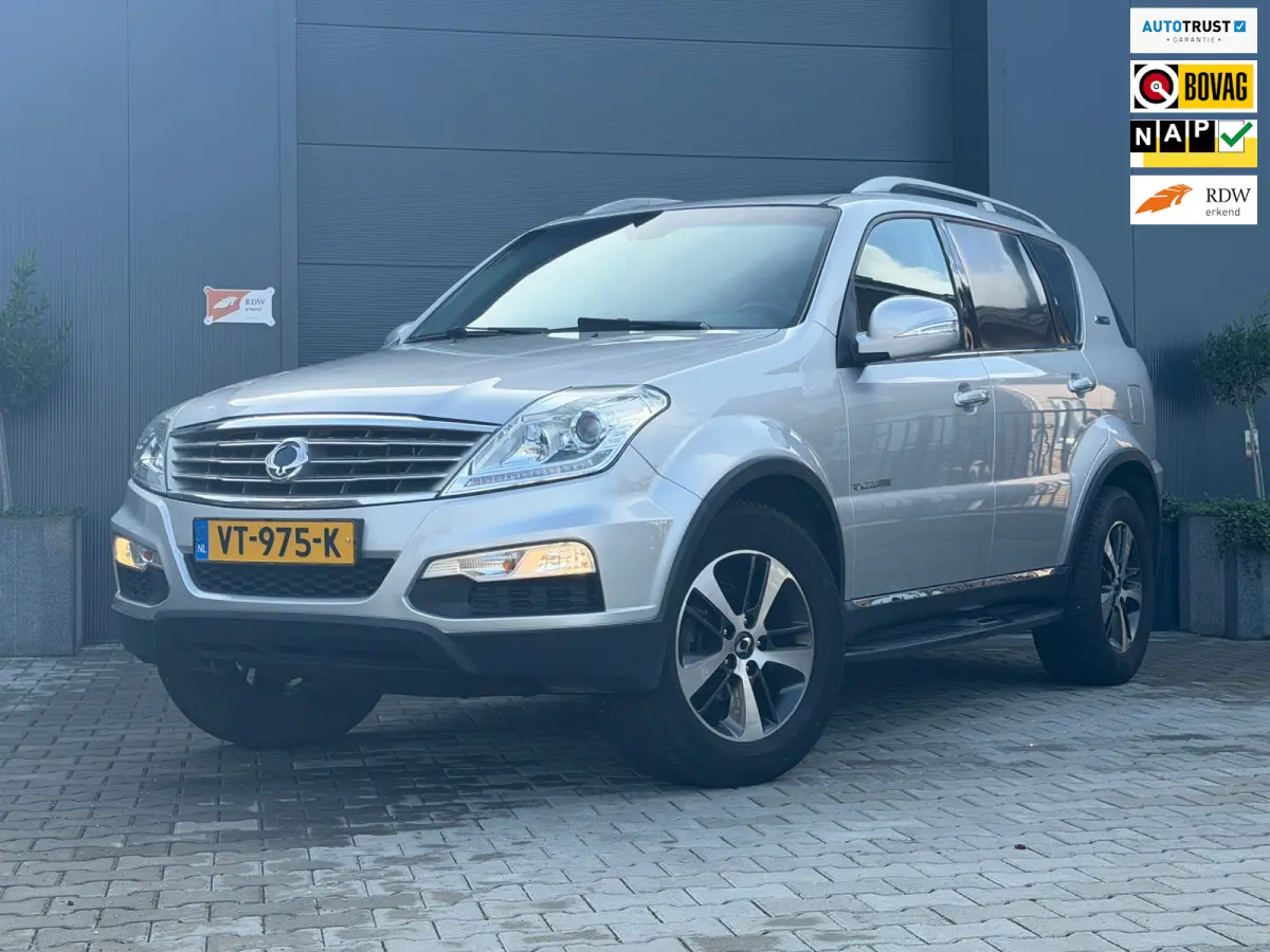 RX 220 e-XDI Sapphire HD | Grijs kenteken | Trekhaak 3500KG | Leder | schuifdak | Memory | Camera | zeer netjes