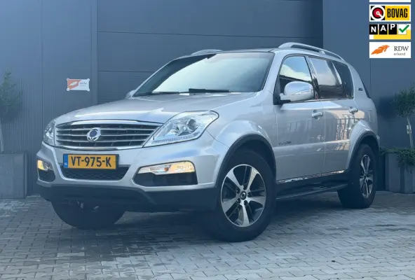 RX 220 e-XDI Sapphire HD | Grijs kenteken | Trekhaak 3500KG | Leder | schuifdak | Memory | Camera | zeer netjes