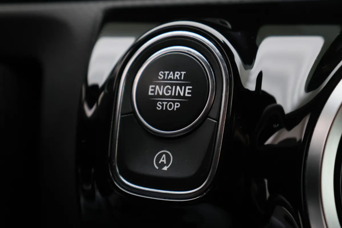 160 Business Solution AMG Virtual Cockpit, Camera, Cruise, Stoelverwarming, Apple Carplay, PDC, Trekhaak, 18''