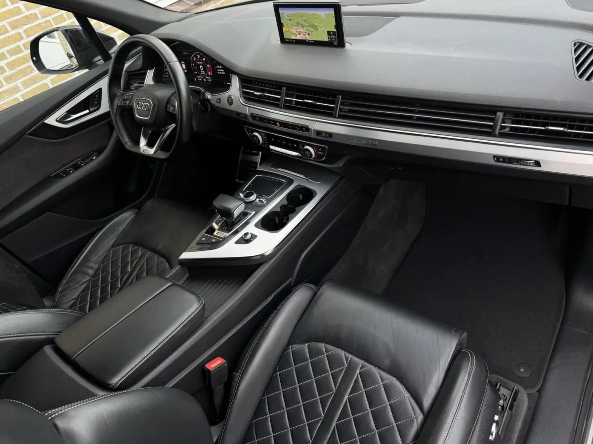 SQ7 4.0 TDI 435 PK | Grijs kenteken | ACC | Lane assist | Trekhaak