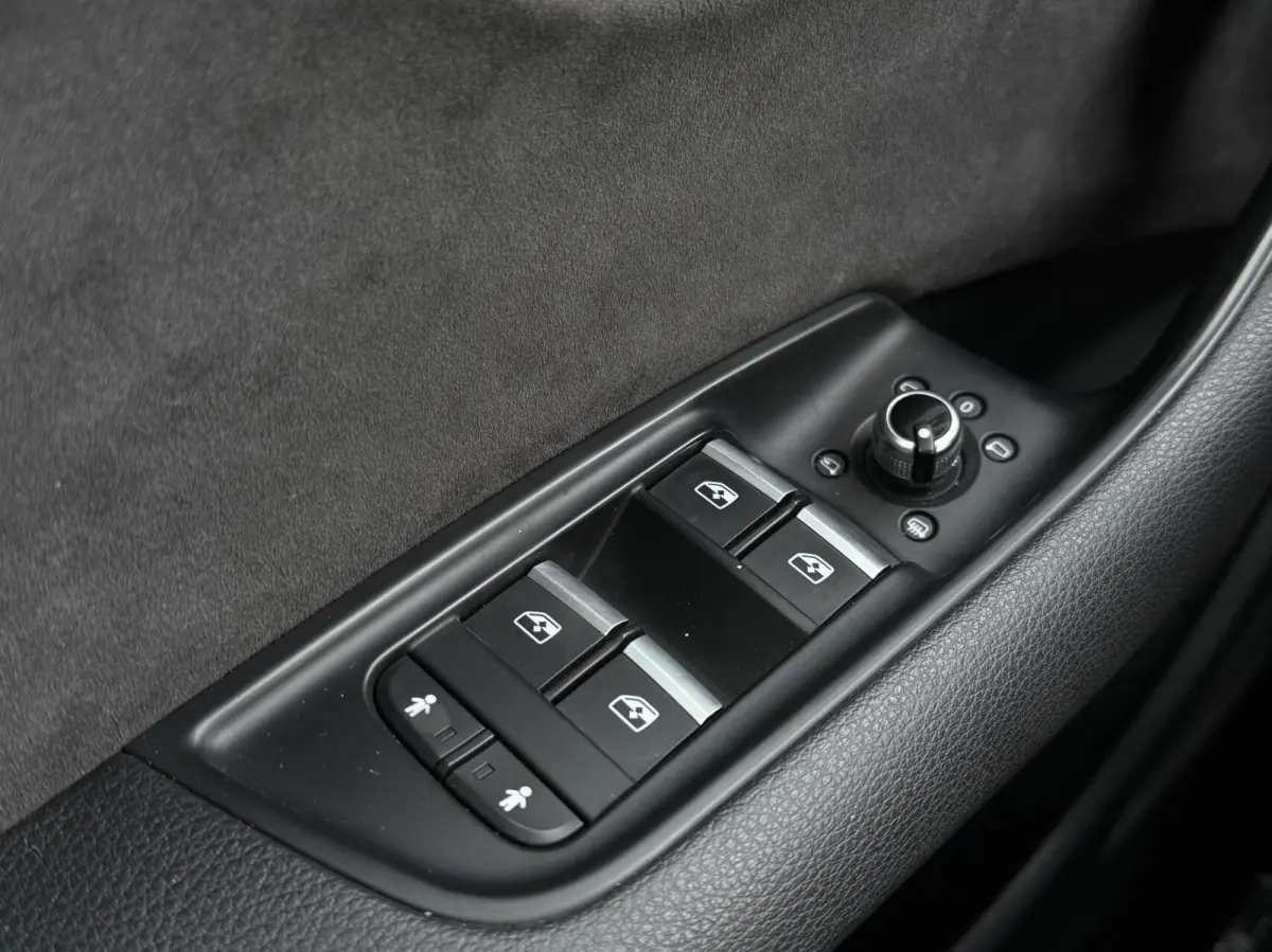 SQ7 4.0 TDI 435 PK | Grijs kenteken | ACC | Lane assist | Trekhaak