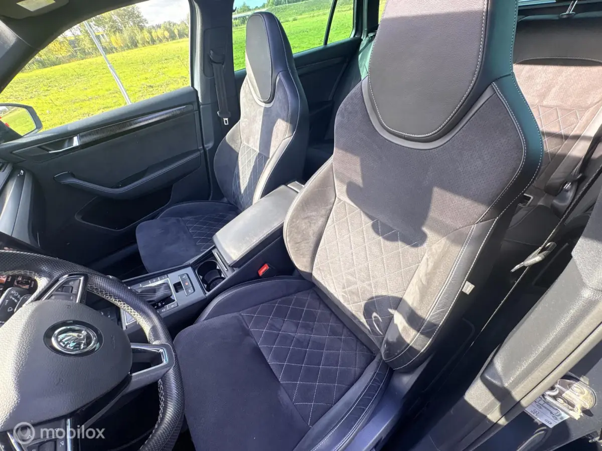 1.4 TSI iV Sportline Business