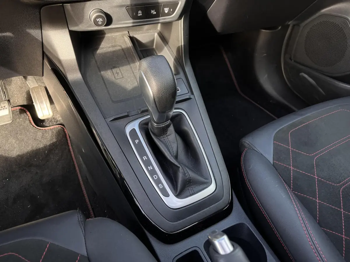 1.0 EcoBoost ST-Line X 155PK Automaat Afn. Trekhaak Panodak Winterpack Adaptieve Cruise 19" Velgen Camera B&O Keyless Matrix-LED Climate Privacy Glass *Full-Options*