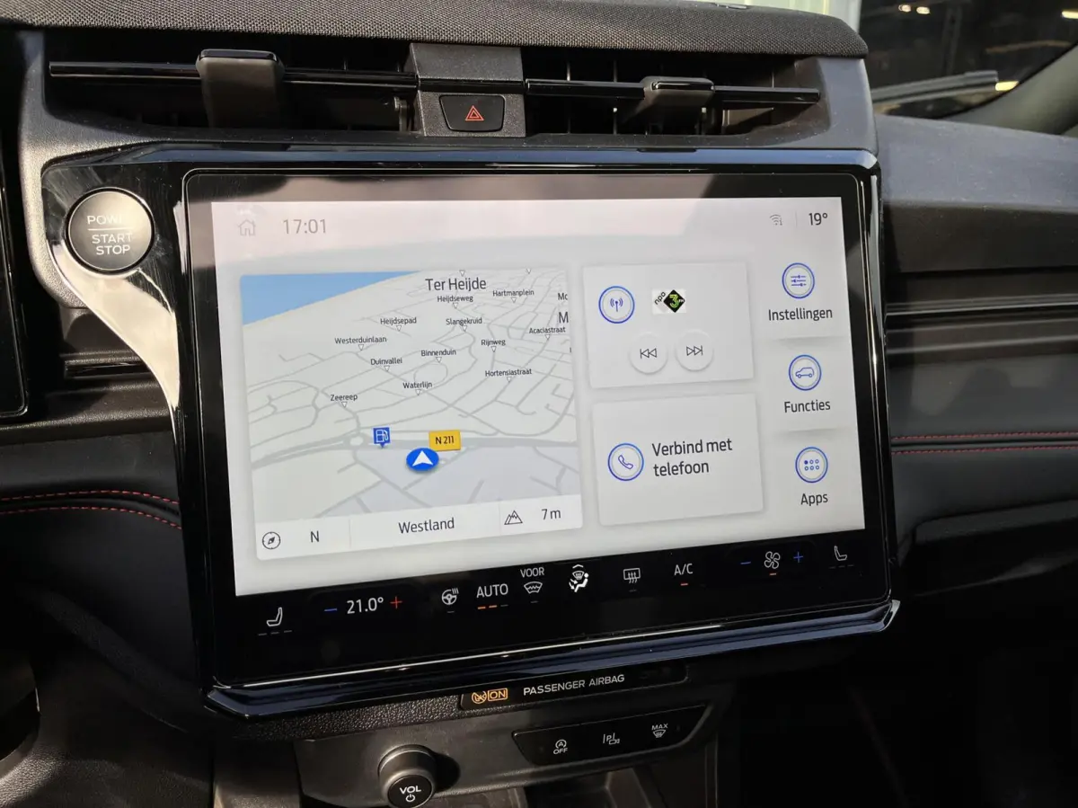 1.0 EcoBoost ST-Line X 155PK Automaat Afn. Trekhaak Panodak Winterpack Adaptieve Cruise 19" Velgen Camera B&O Keyless Matrix-LED Climate Privacy Glass *Full-Options*