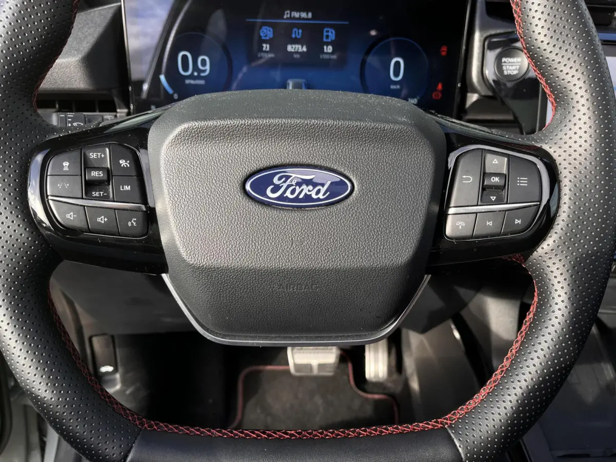 1.0 EcoBoost ST-Line X 155PK Automaat Afn. Trekhaak Panodak Winterpack Adaptieve Cruise 19" Velgen Camera B&O Keyless Matrix-LED Climate Privacy Glass *Full-Options*