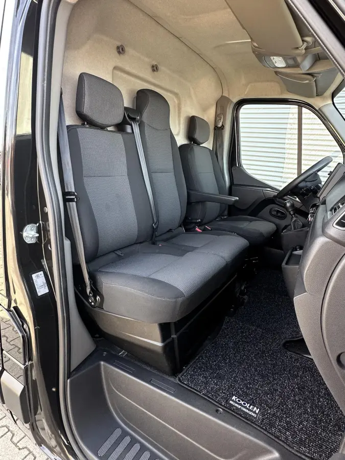 T35 2.3 dCi 135 L2H2 Airco|Trekhaak|Cruise LED NAVI