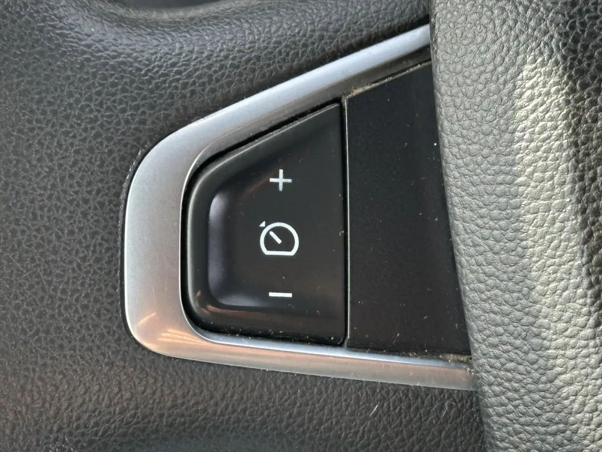 T35 2.3 dCi 135 L2H2 Airco|Trekhaak|Cruise LED NAVI