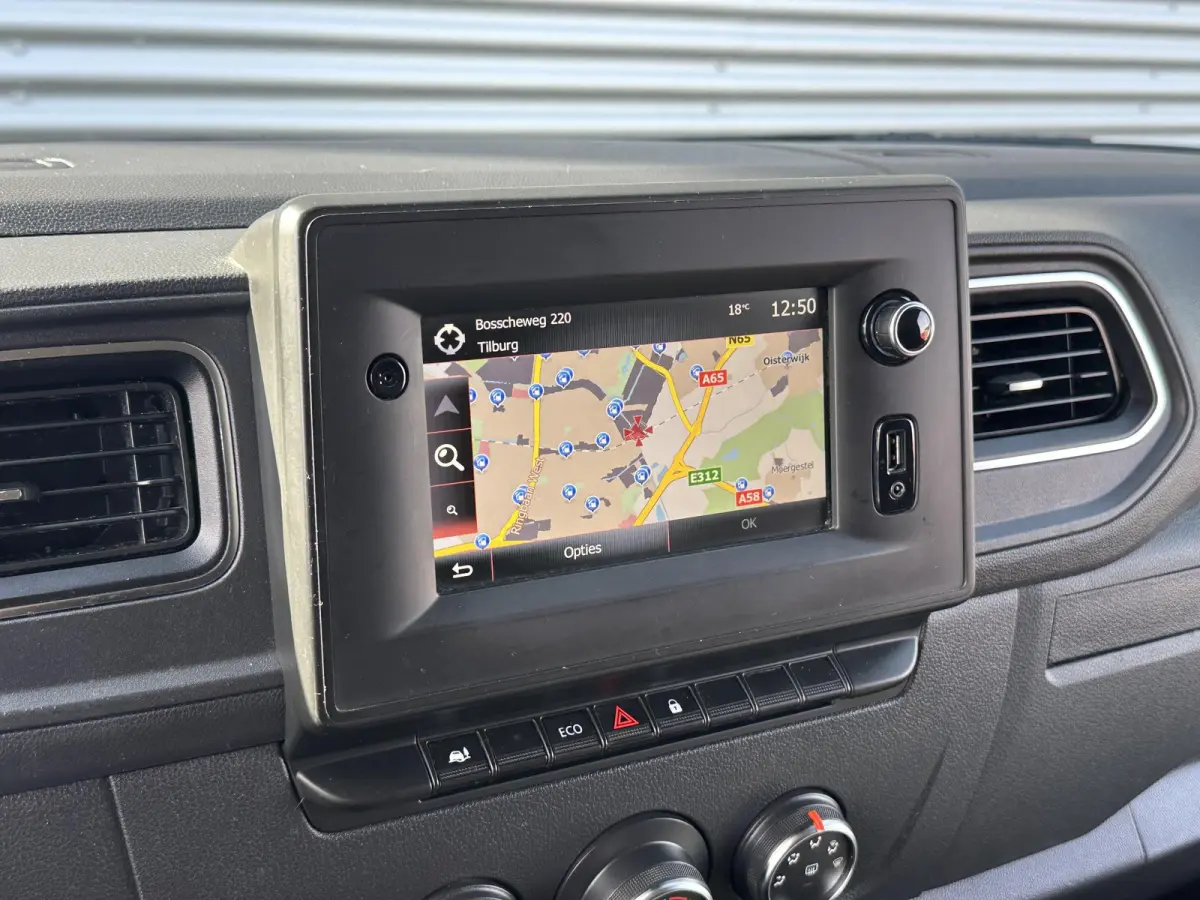 T35 2.3 dCi 135 L2H2 Airco|Trekhaak|Cruise LED NAVI