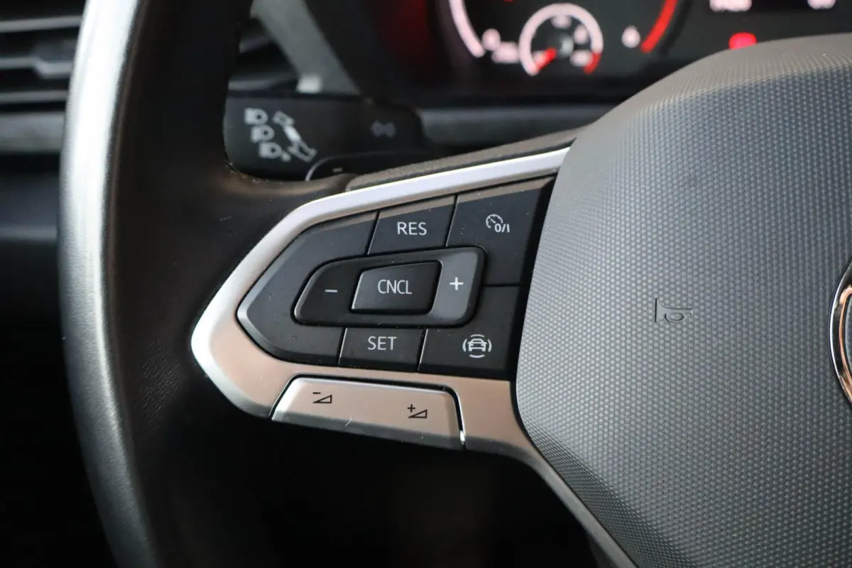 2.0 TDI 122pk DSG Trend | 2x Schuifdeur | Airco | Cruise Control