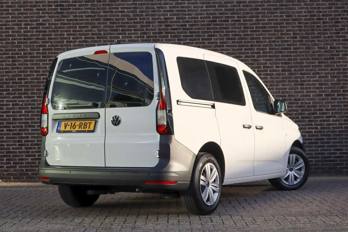 2.0 TDI 122pk DSG Trend | 2x Schuifdeur | Airco | Cruise Control