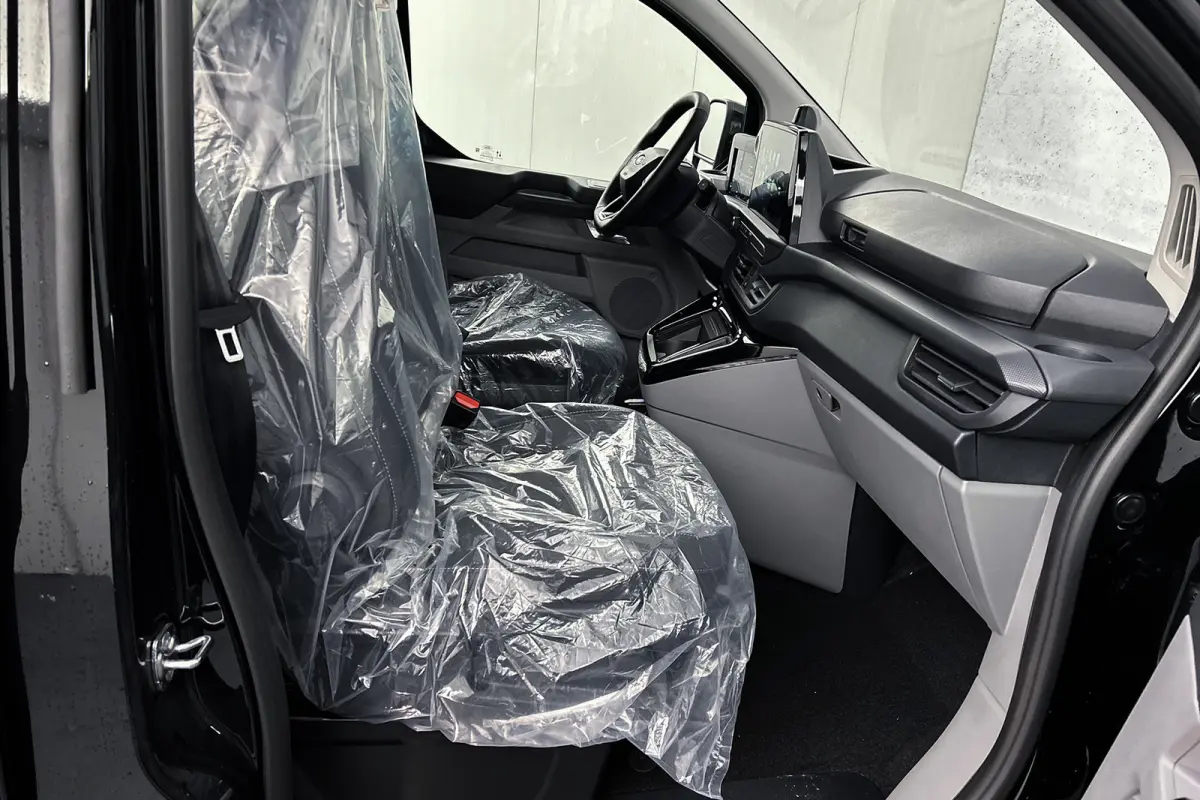 340 L2 Limited 71 kWh | Dubbel cabine | 2x schuifdeur | Driver assist pack premium