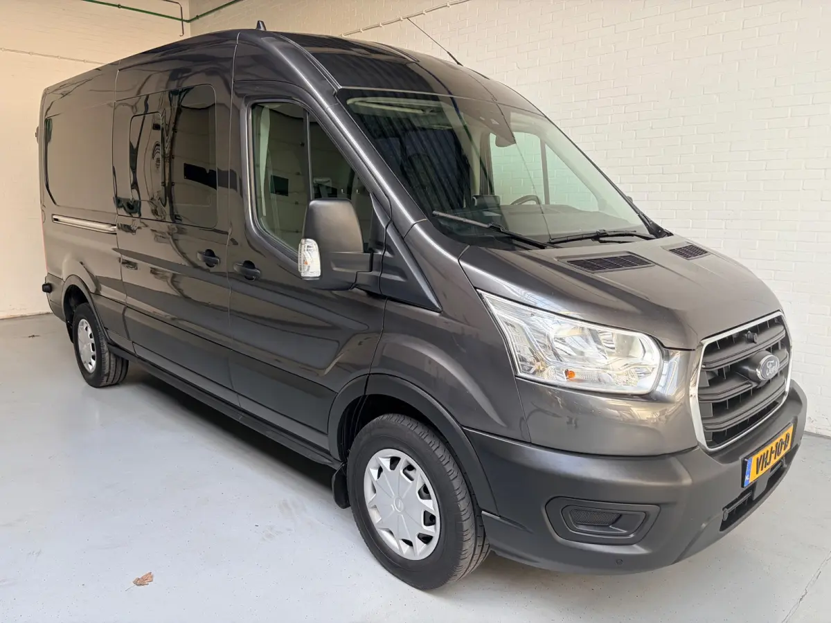 Dubbel Cabine 350 2.0 TDCI 170PK euro6 L3H2 Trend RWD, 6Persoons, Airco, Trekhaak 2800KG, Metallic lak, Nieuwe APK