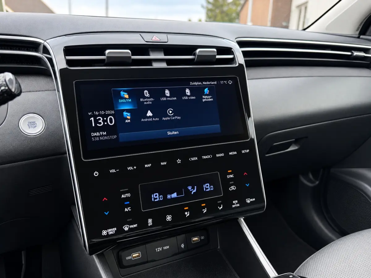 1.6 T-GDI PHEV Premium 4WD | Apple Carplay/Android | Cruise control ad |  Led | Verwarmde stoelen