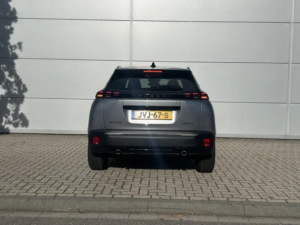 1.2 Hybrid 145 Allure | Navigatie | Adaptieve Cruise Control | Camera | Apple Carplay/Android Auto