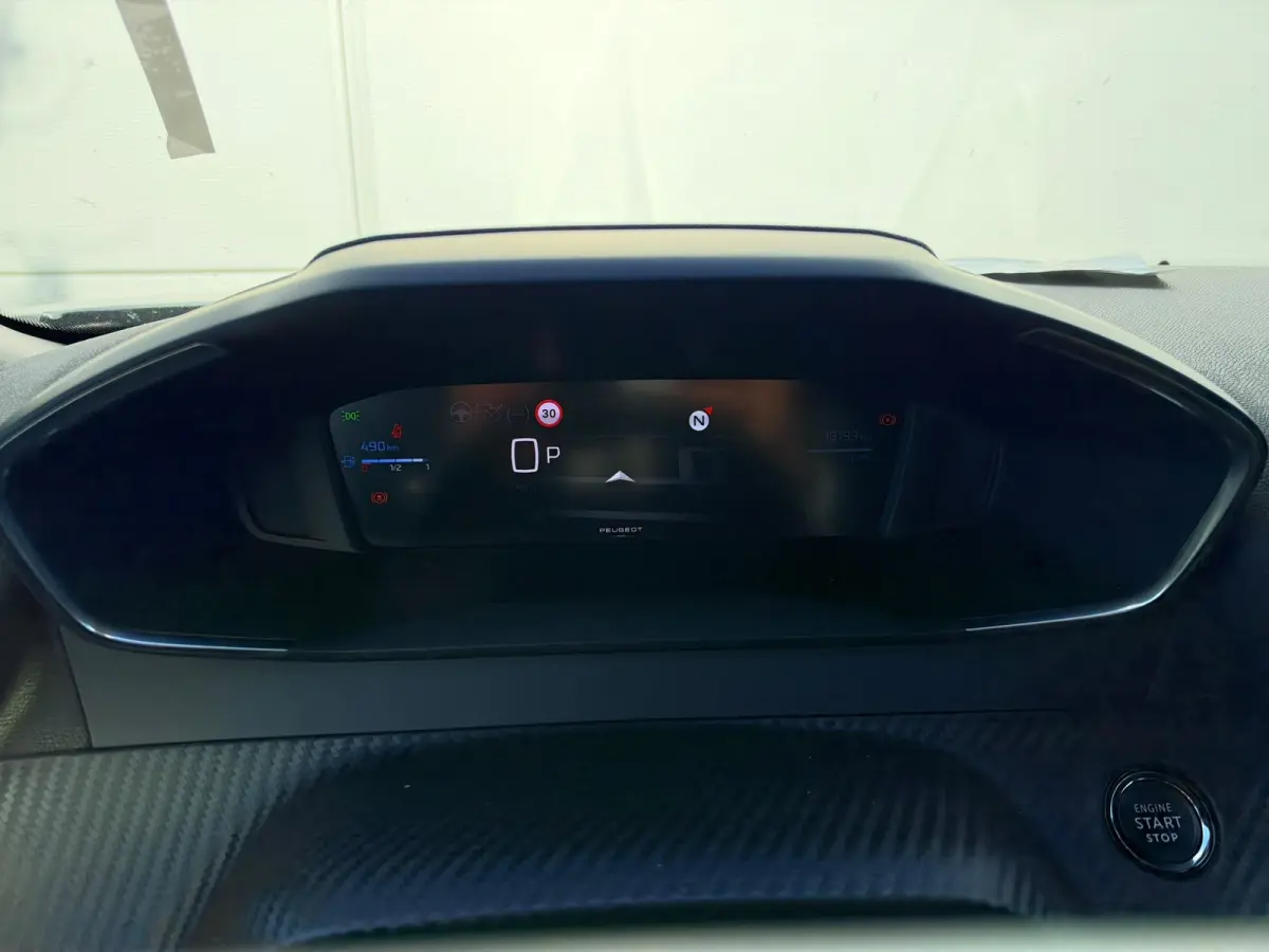 1.2 Hybrid 145 Allure | Navigatie | Adaptieve Cruise Control | Camera | Apple Carplay/Android Auto