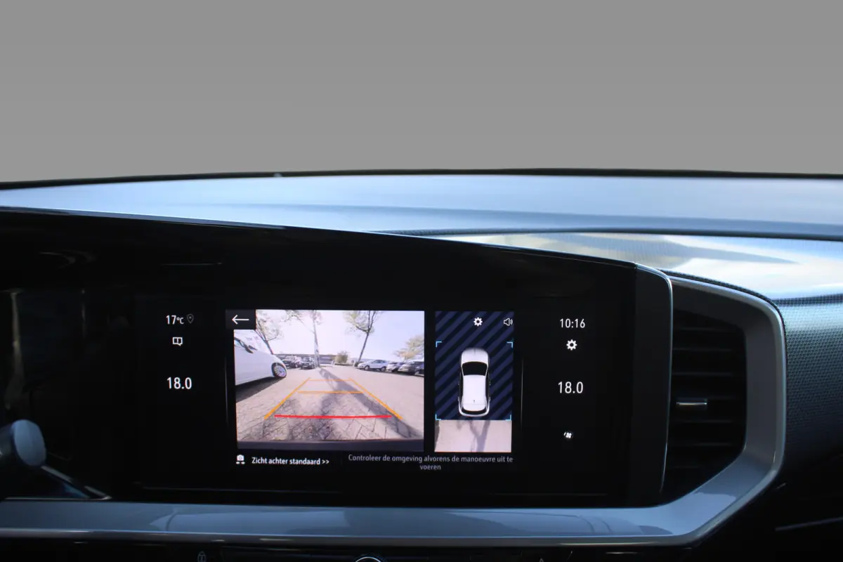 1.2 GS Line l Cruise control l Lane assist l PDC achter l Camera l Navigaie l Apple carplay/ Android auto
