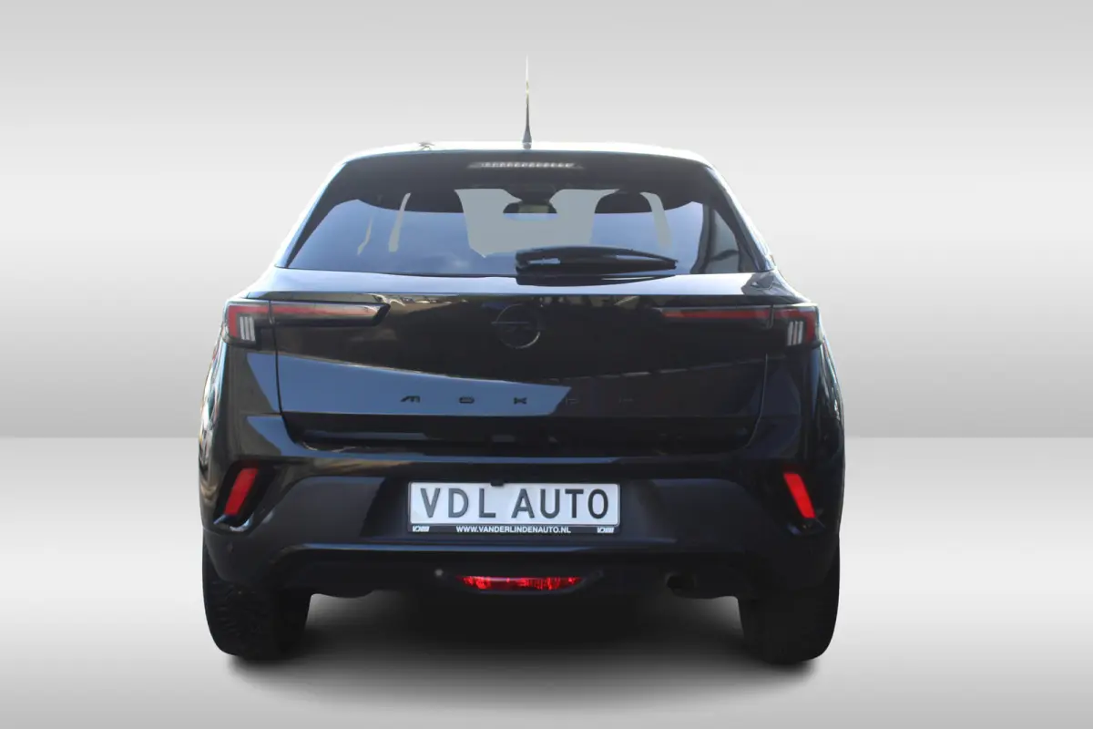 1.2 GS Line l Cruise control l Lane assist l PDC achter l Camera l Navigaie l Apple carplay/ Android auto