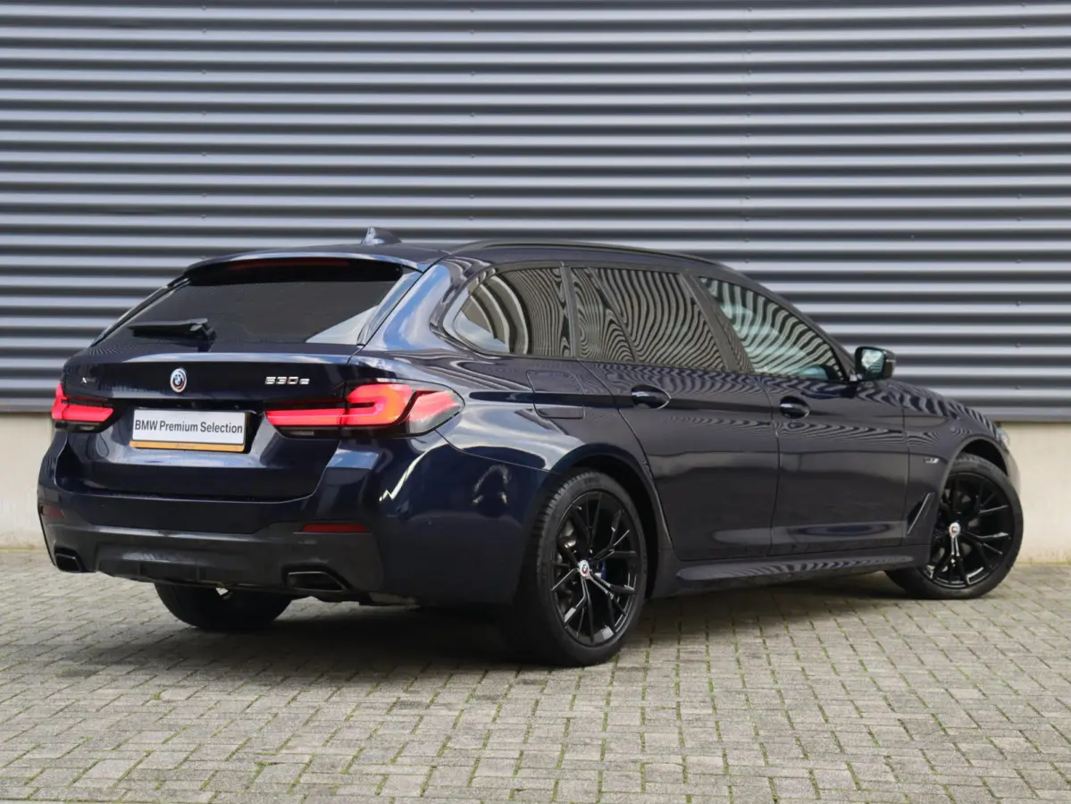 530e xDrive | M Sportpakket Pro | Head-Up | Trekhaak | Driving Assistant Prof. | Hi-Fi | Comfort Access | SoH 91% | 19'' LMV