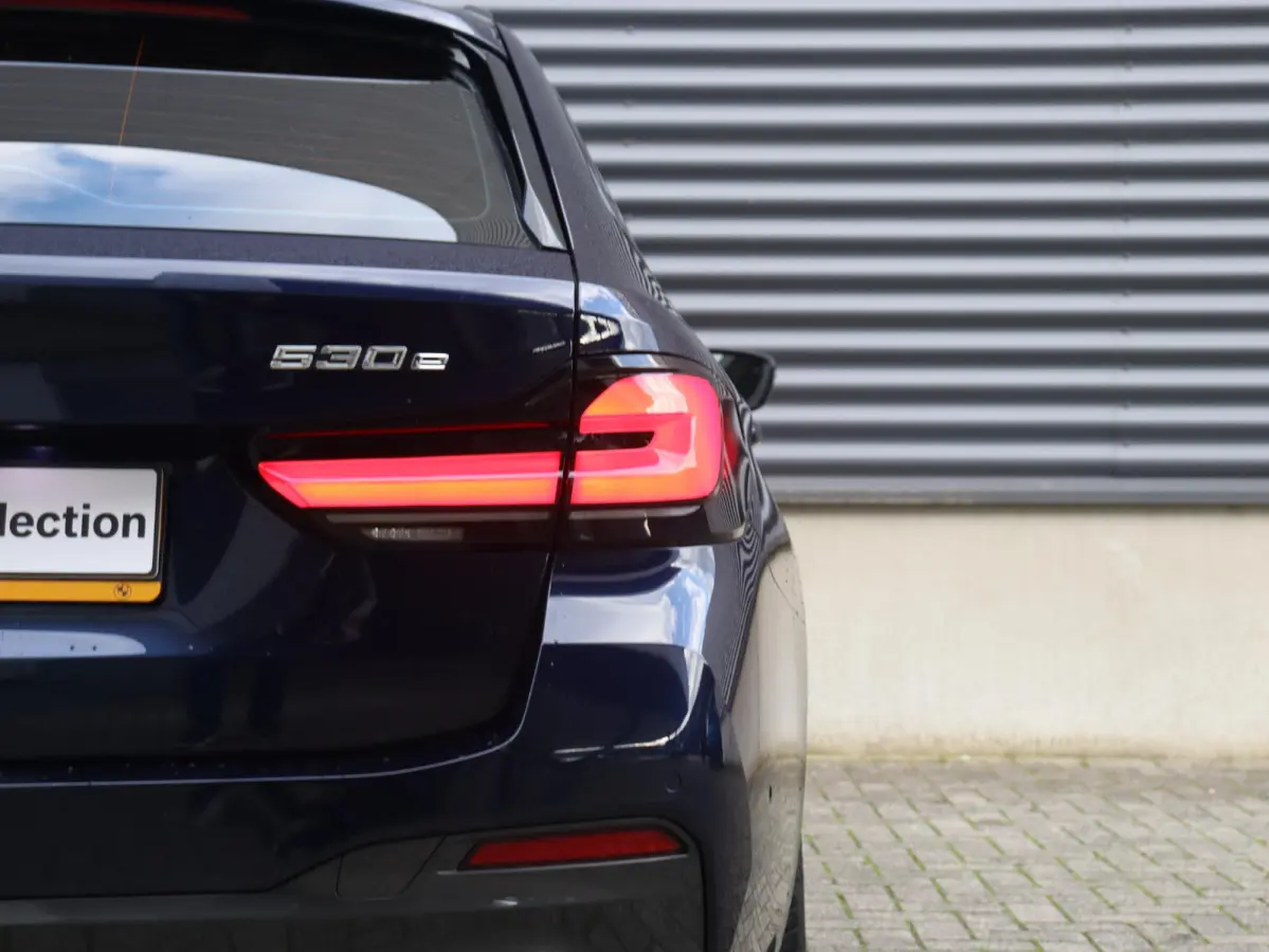 530e xDrive | M Sportpakket Pro | Head-Up | Trekhaak | Driving Assistant Prof. | Hi-Fi | Comfort Access | SoH 91% | 19'' LMV