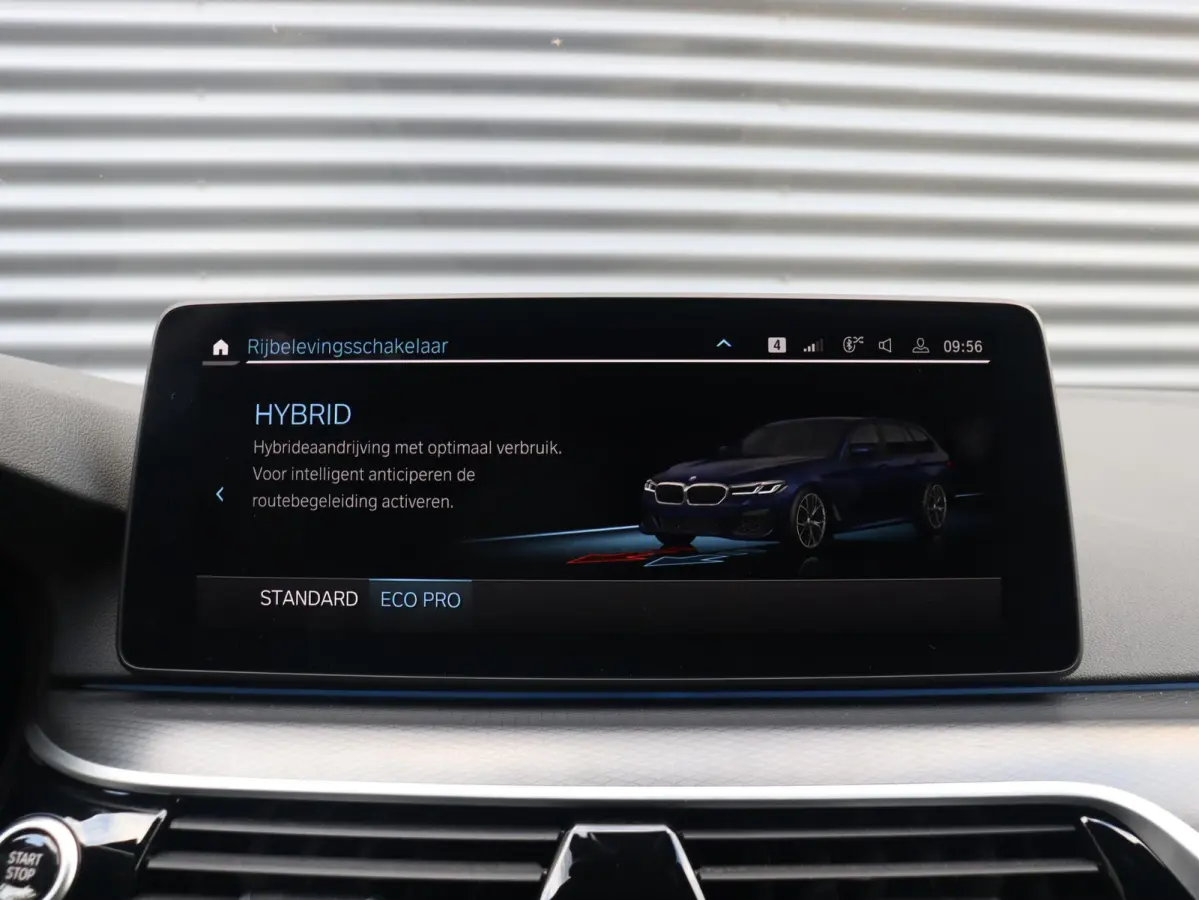 530e xDrive | M Sportpakket Pro | Head-Up | Trekhaak | Driving Assistant Prof. | Hi-Fi | Comfort Access | SoH 91% | 19'' LMV