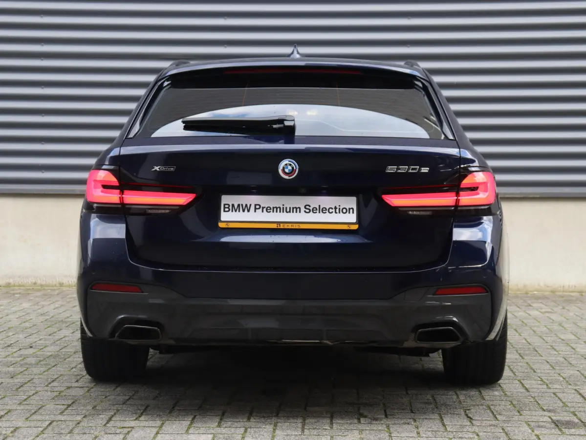 530e xDrive | M Sportpakket Pro | Head-Up | Trekhaak | Driving Assistant Prof. | Hi-Fi | Comfort Access | SoH 91% | 19'' LMV